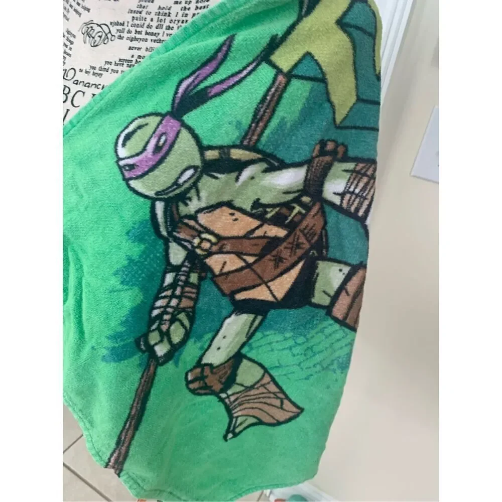 Nickelodeon Teenage Mutant Ninja Turtles Hooded Cape Bath Towel LEONARDO